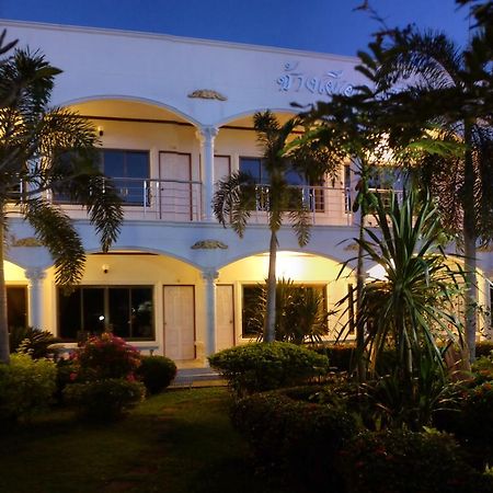 White Elephant Resort スリン エクステリア 写真