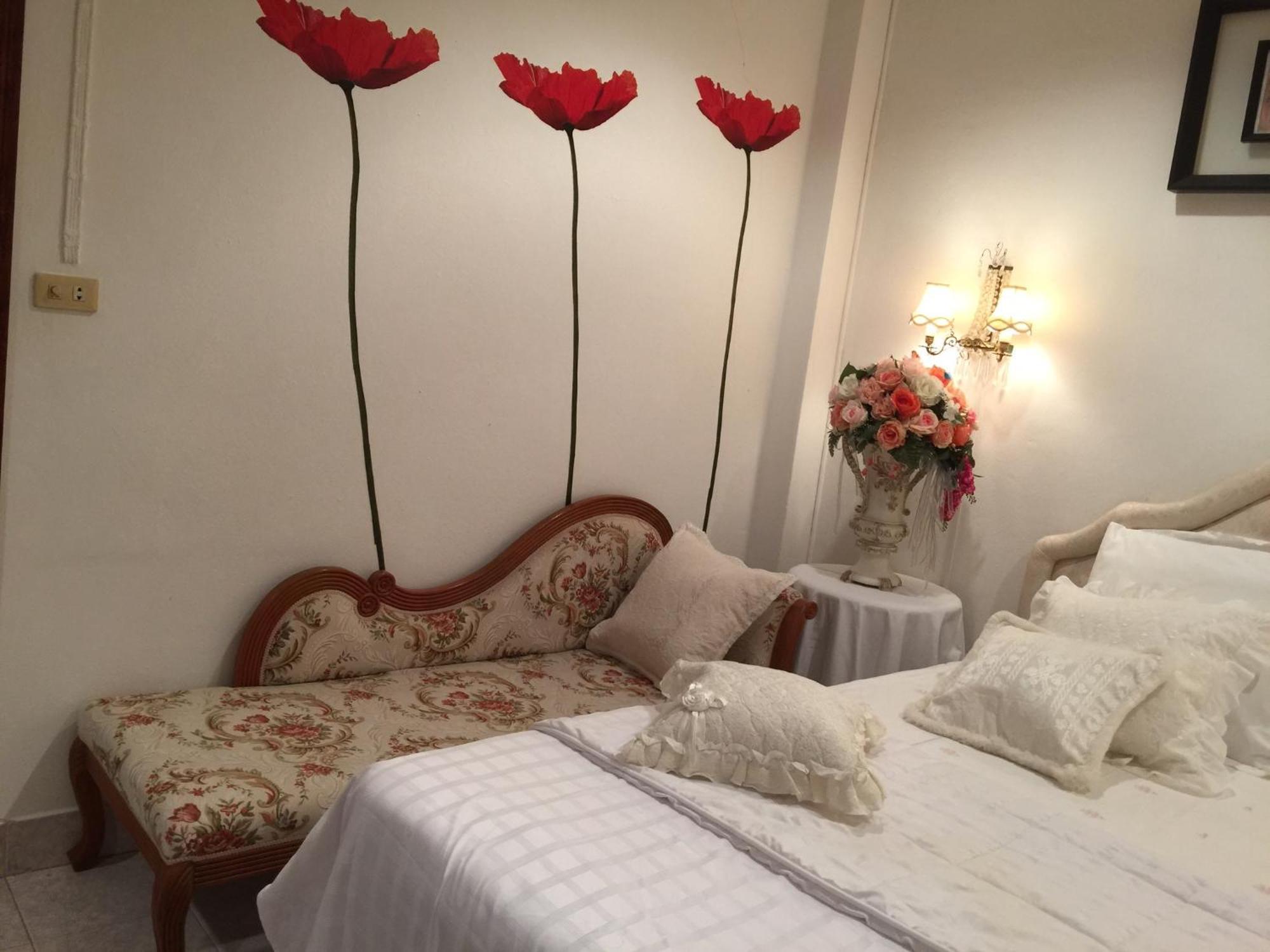 White Elephant Resort スリン 部屋 写真